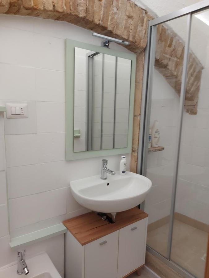 Casavacanze Vicolo Mentana Foligno Kültér fotó