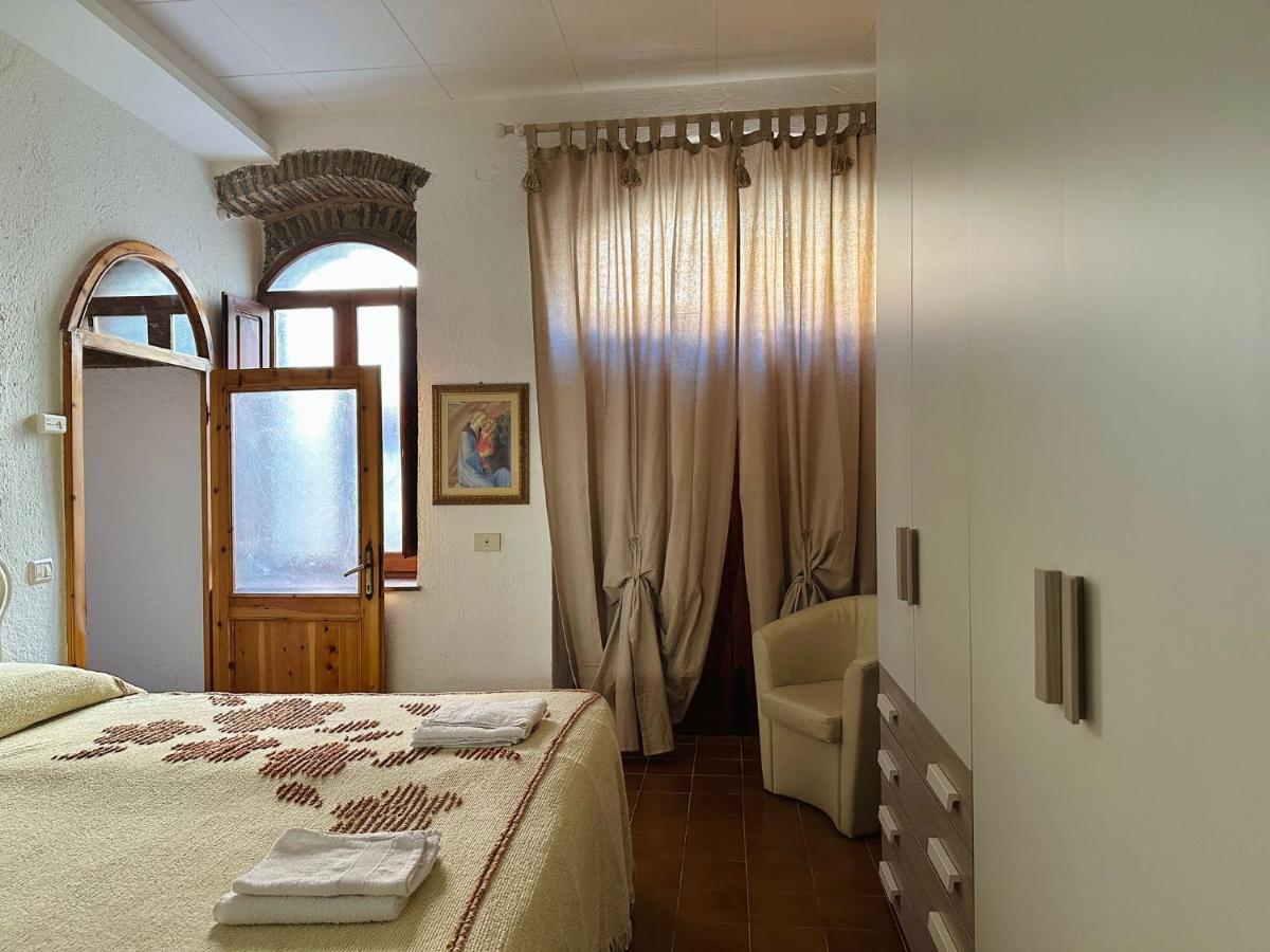 Casavacanze Vicolo Mentana Foligno Kültér fotó